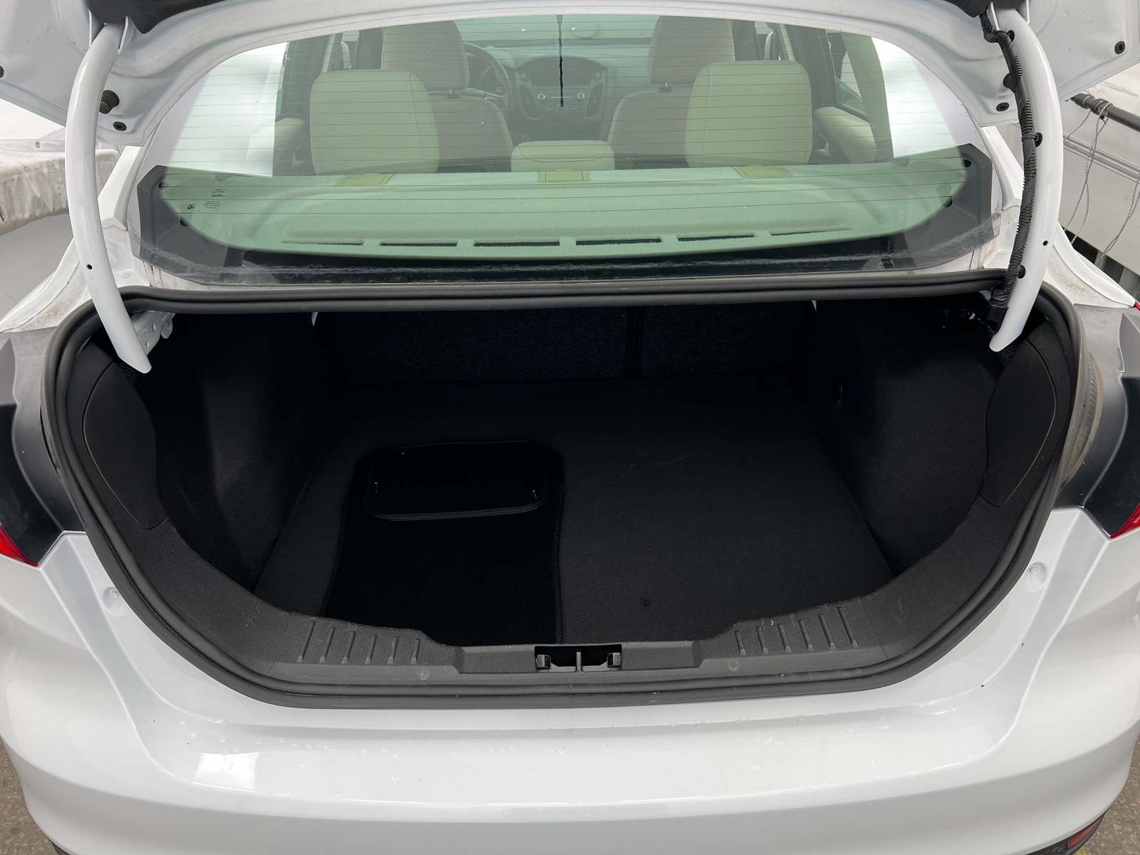 Thumbnail: 2018 Ford Focus - 7