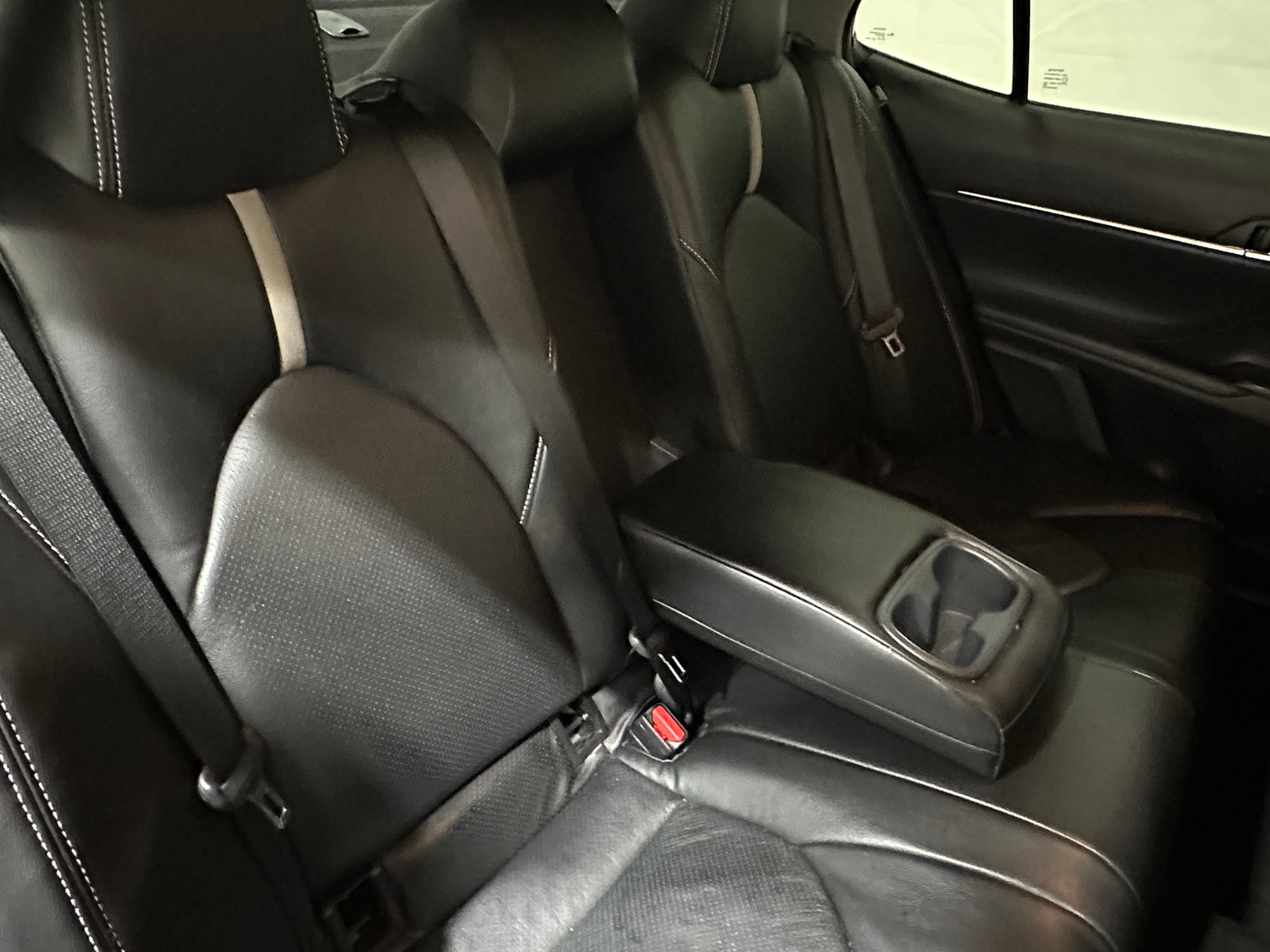 Thumbnail: 2020 Toyota Camry - 6