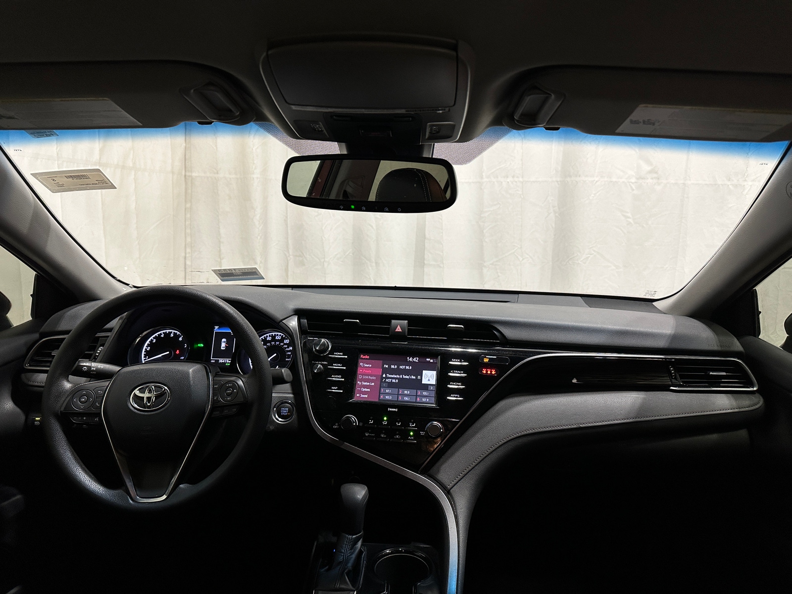 Thumbnail: 2020 Toyota Camry - 3