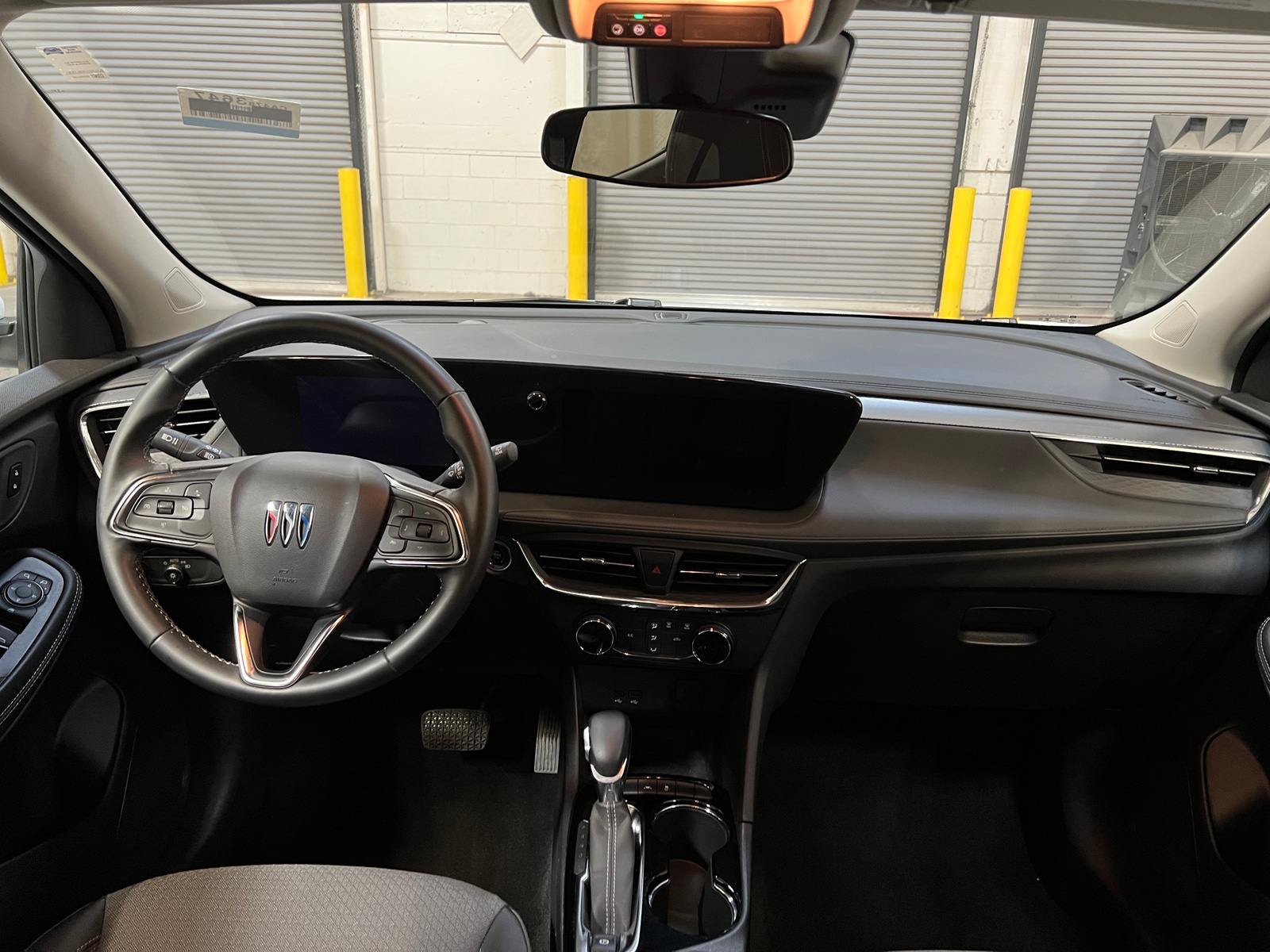 Thumbnail: 2025 Buick Encore GX - 3