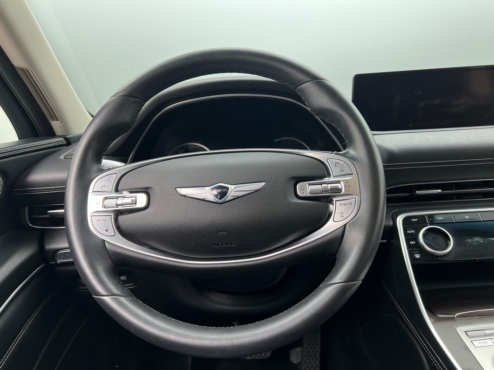 Thumbnail: 2021 Genesis GV80 - 4