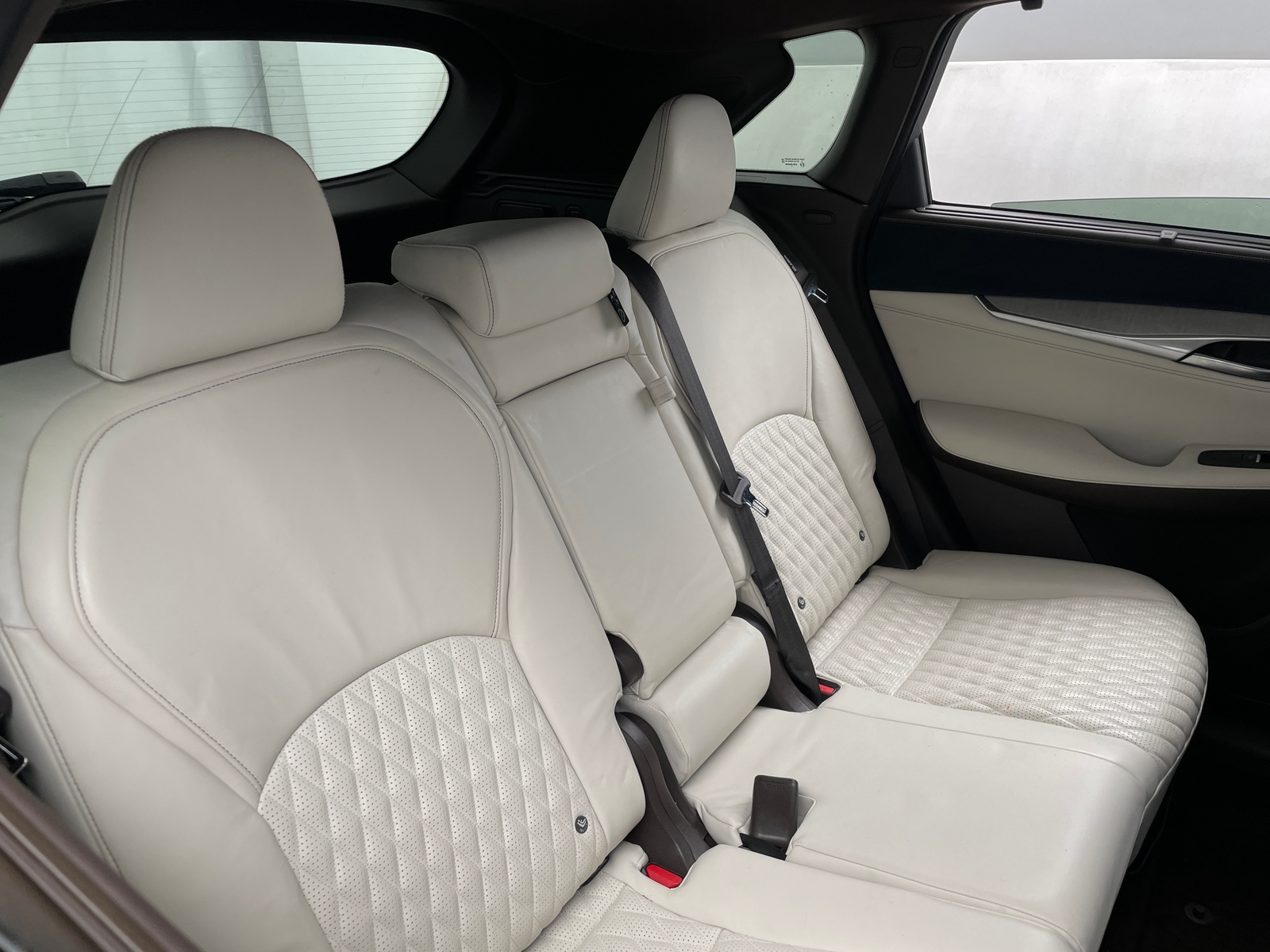 Thumbnail: 2023 INFINITI QX50 - 5