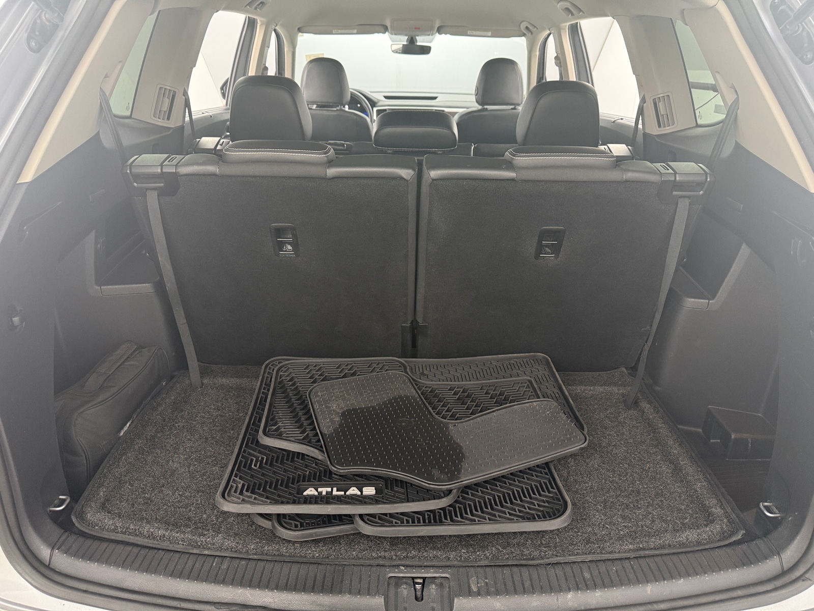 Thumbnail: 2022 Volkswagen Atlas - 6