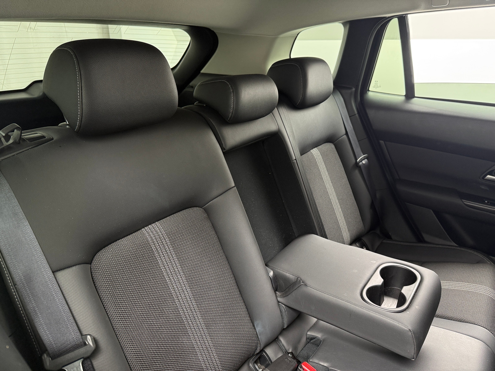 Thumbnail: 2025 Mazda CX-50 - 5