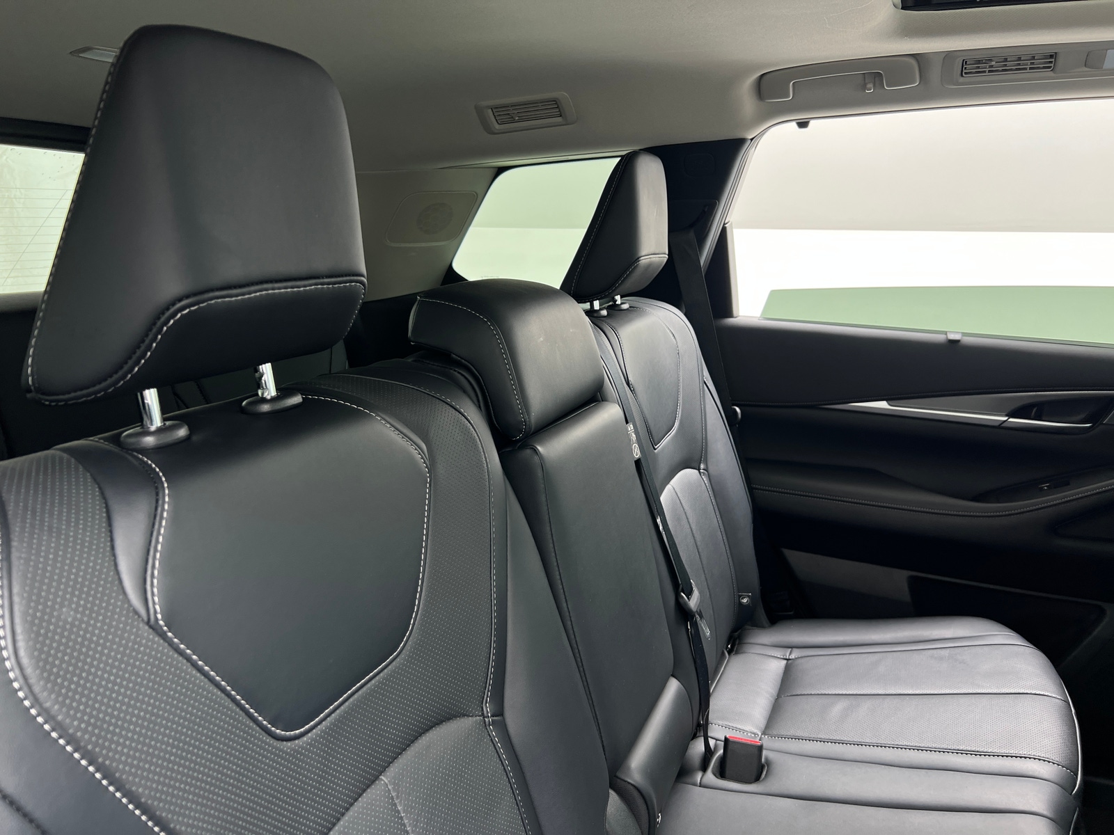 Thumbnail: 2024 INFINITI QX60 - 5