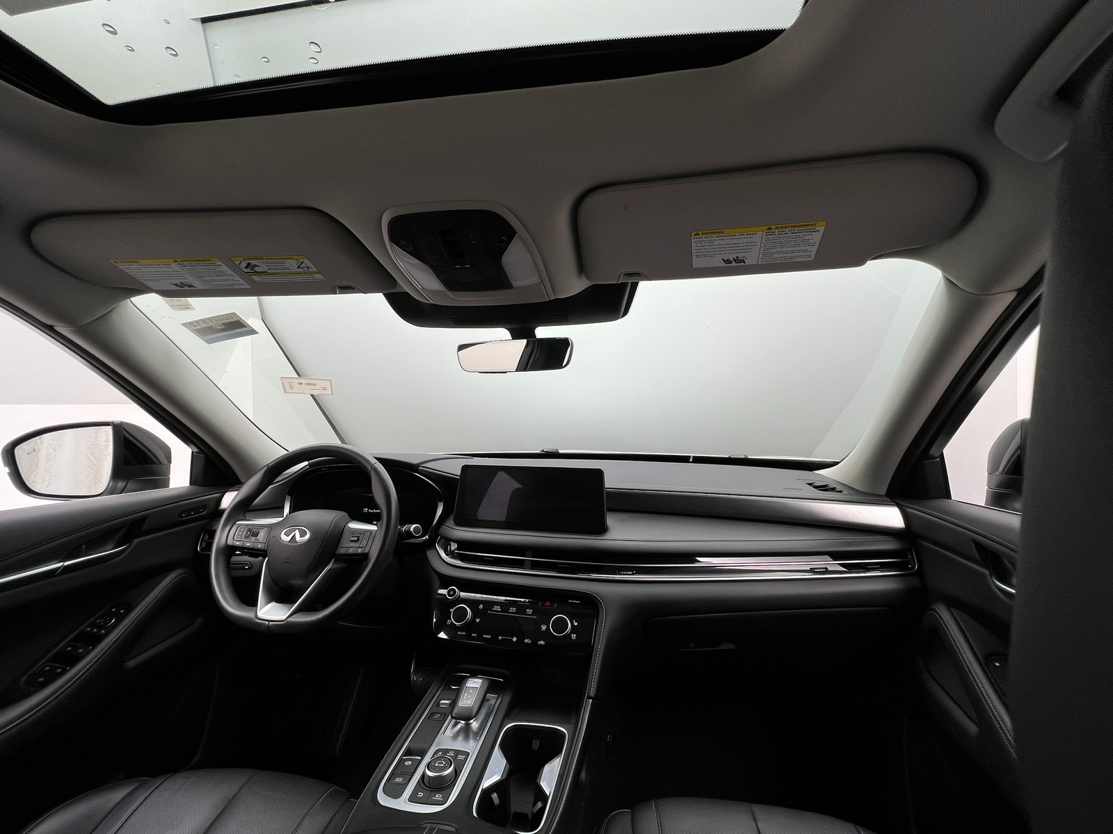 Thumbnail: 2024 INFINITI QX60 - 2