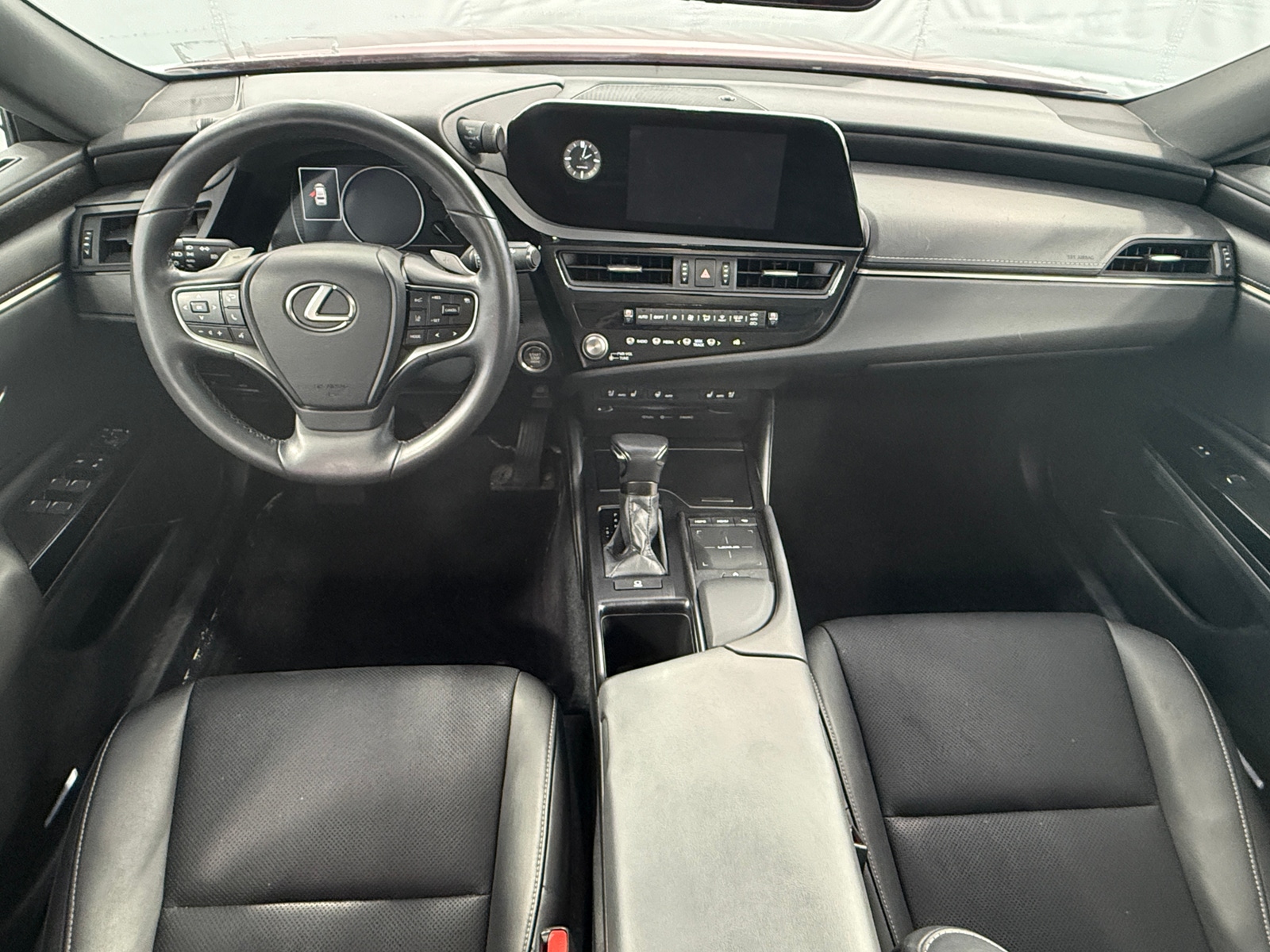 Thumbnail: 2022 Lexus ES - 2