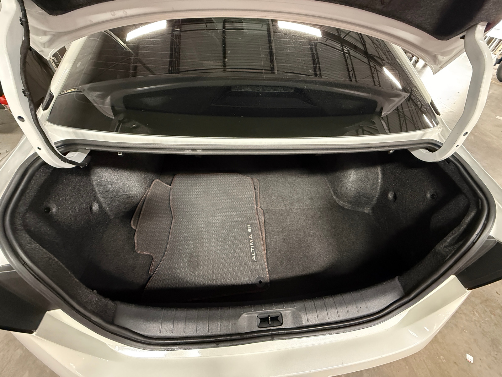 Thumbnail: 2025 Nissan Altima - 7