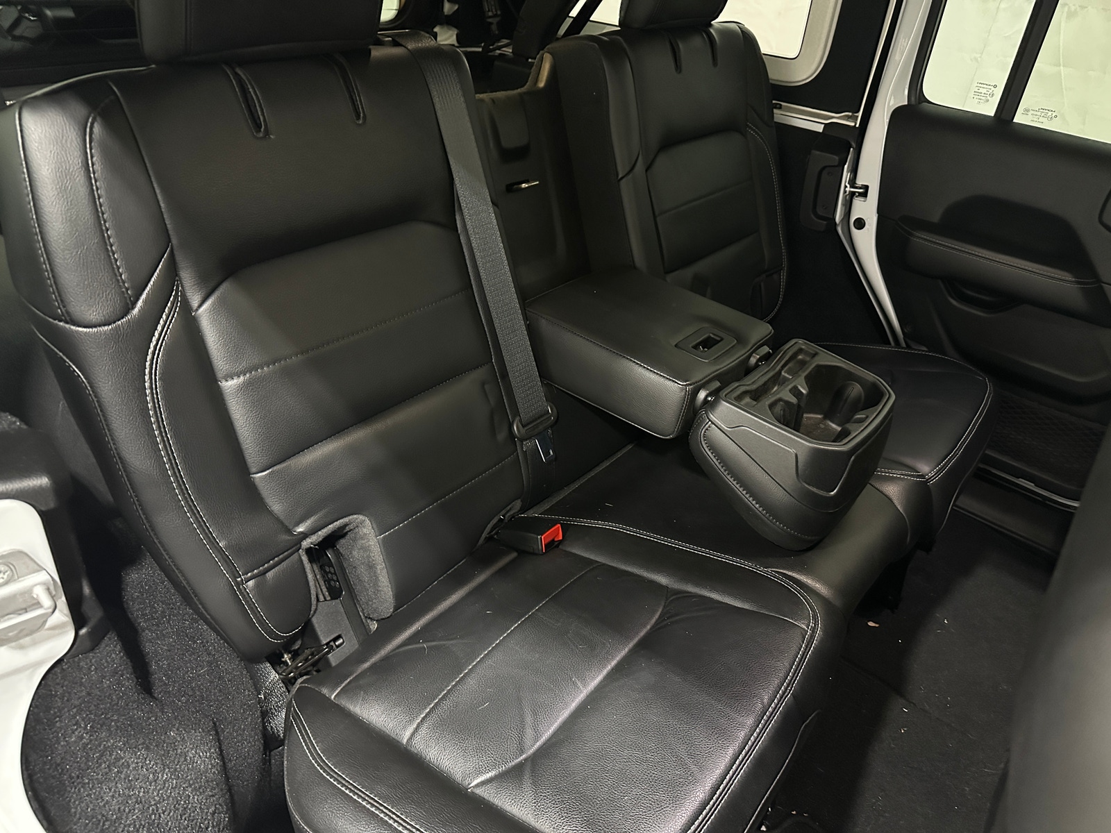 Thumbnail: 2021 Jeep Wrangler - 5