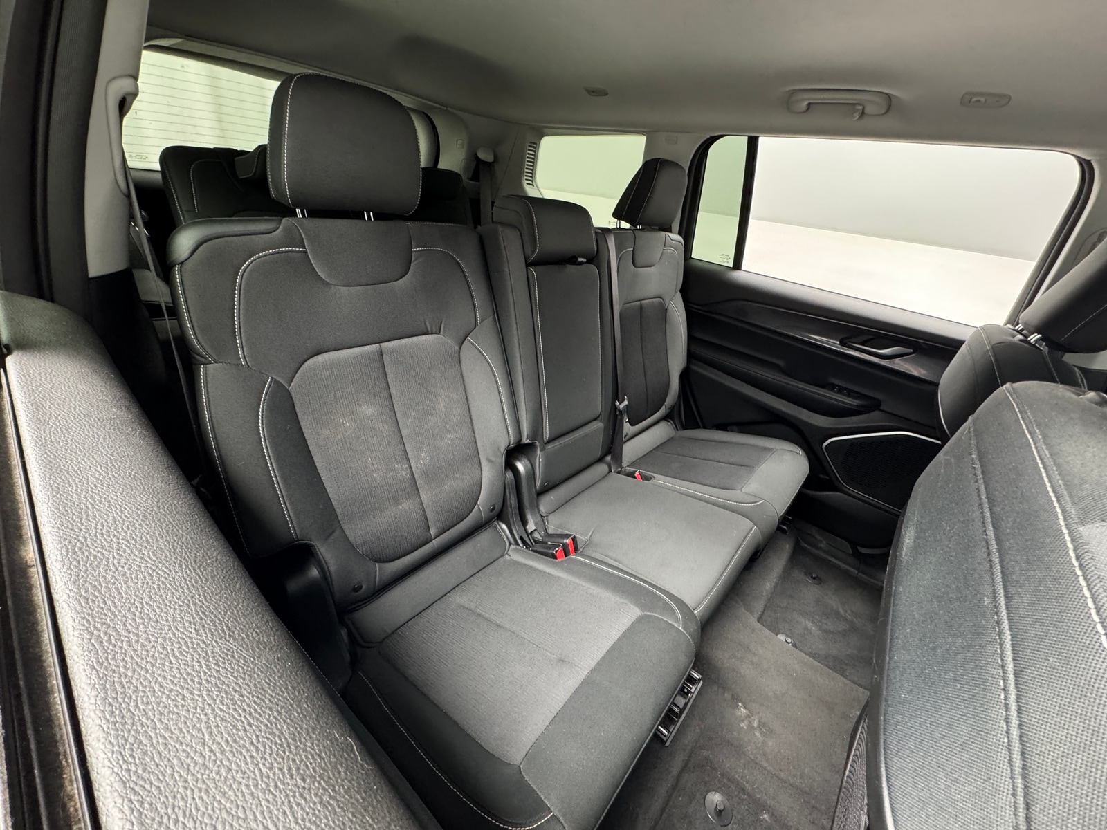 Thumbnail: 2021 Jeep Grand Cherokee L - 5