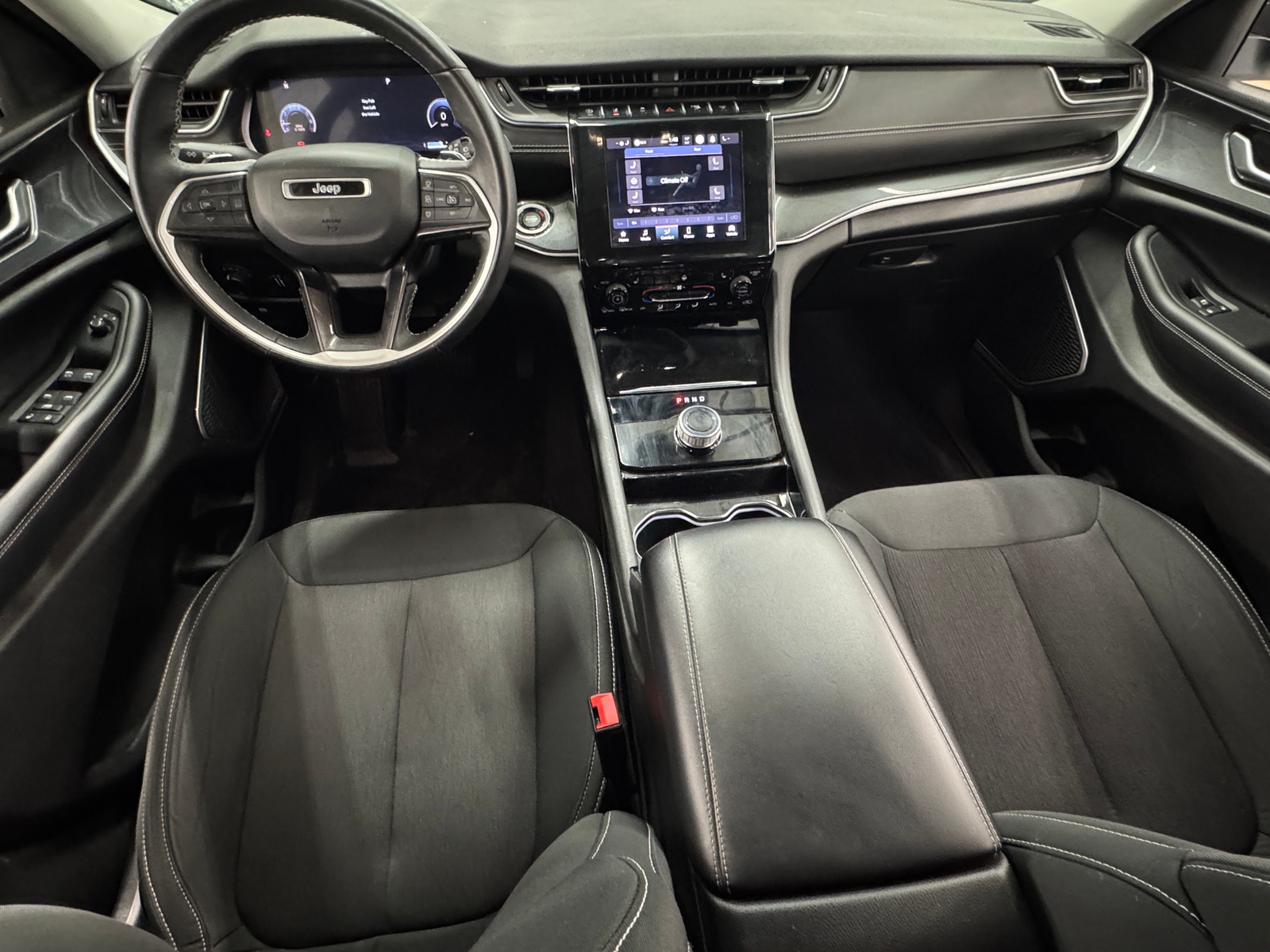 Thumbnail: 2021 Jeep Grand Cherokee L - 2