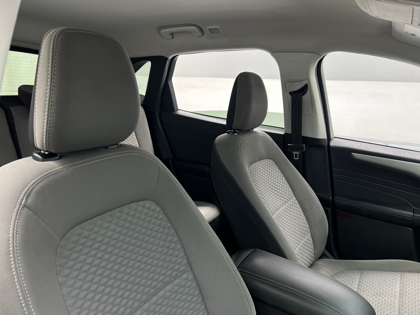 Thumbnail: 2021 Ford Escape - 2