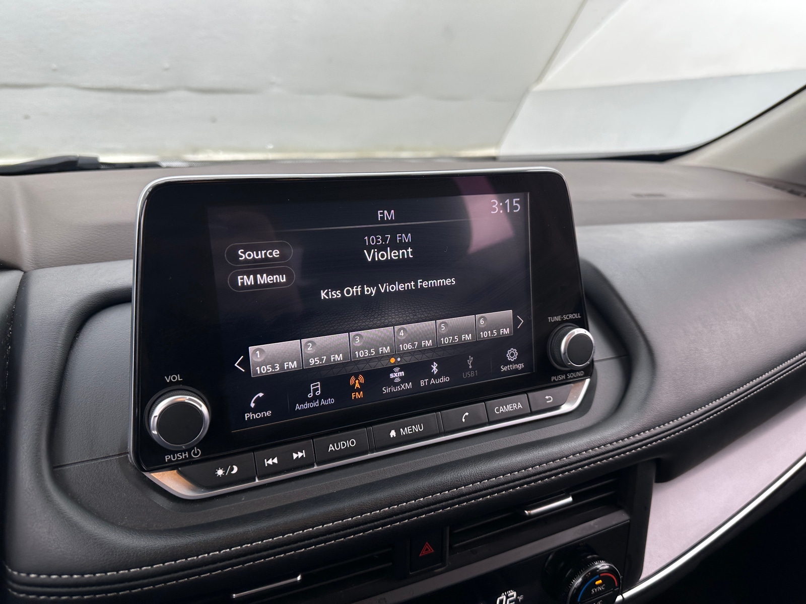 Thumbnail: 2023 Nissan Rogue - 4