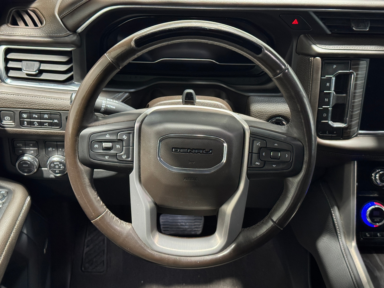 Thumbnail: 2023 GMC Yukon - 4