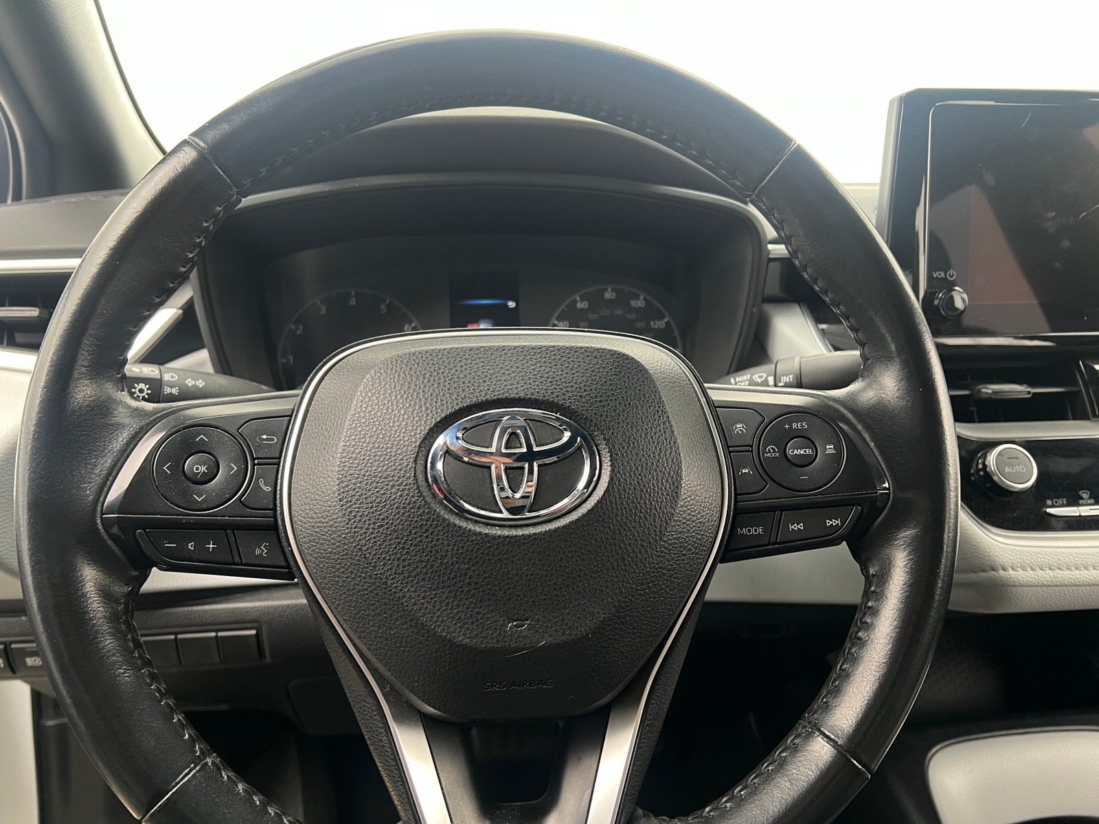 Thumbnail: 2023 Toyota Corolla - 5