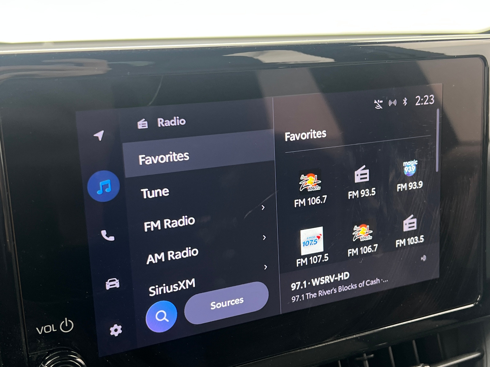 Thumbnail: 2023 Toyota Corolla - 4