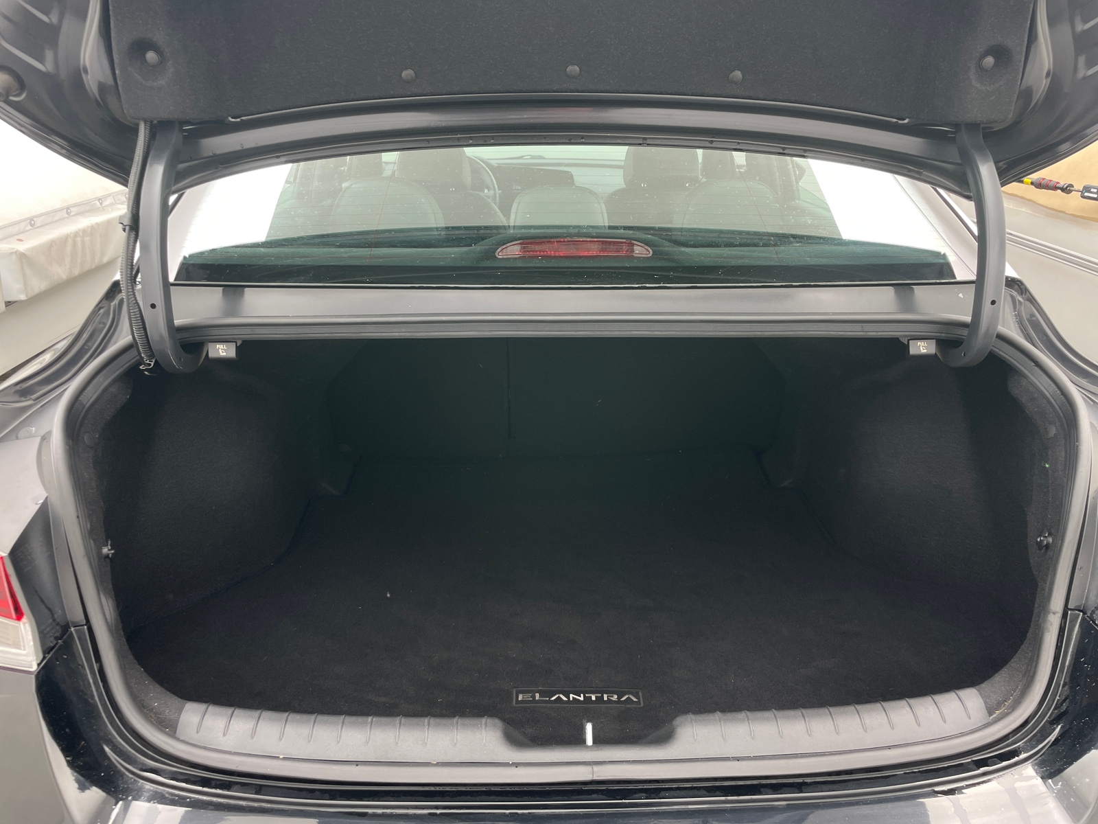 Thumbnail: 2023 Hyundai Elantra - 7