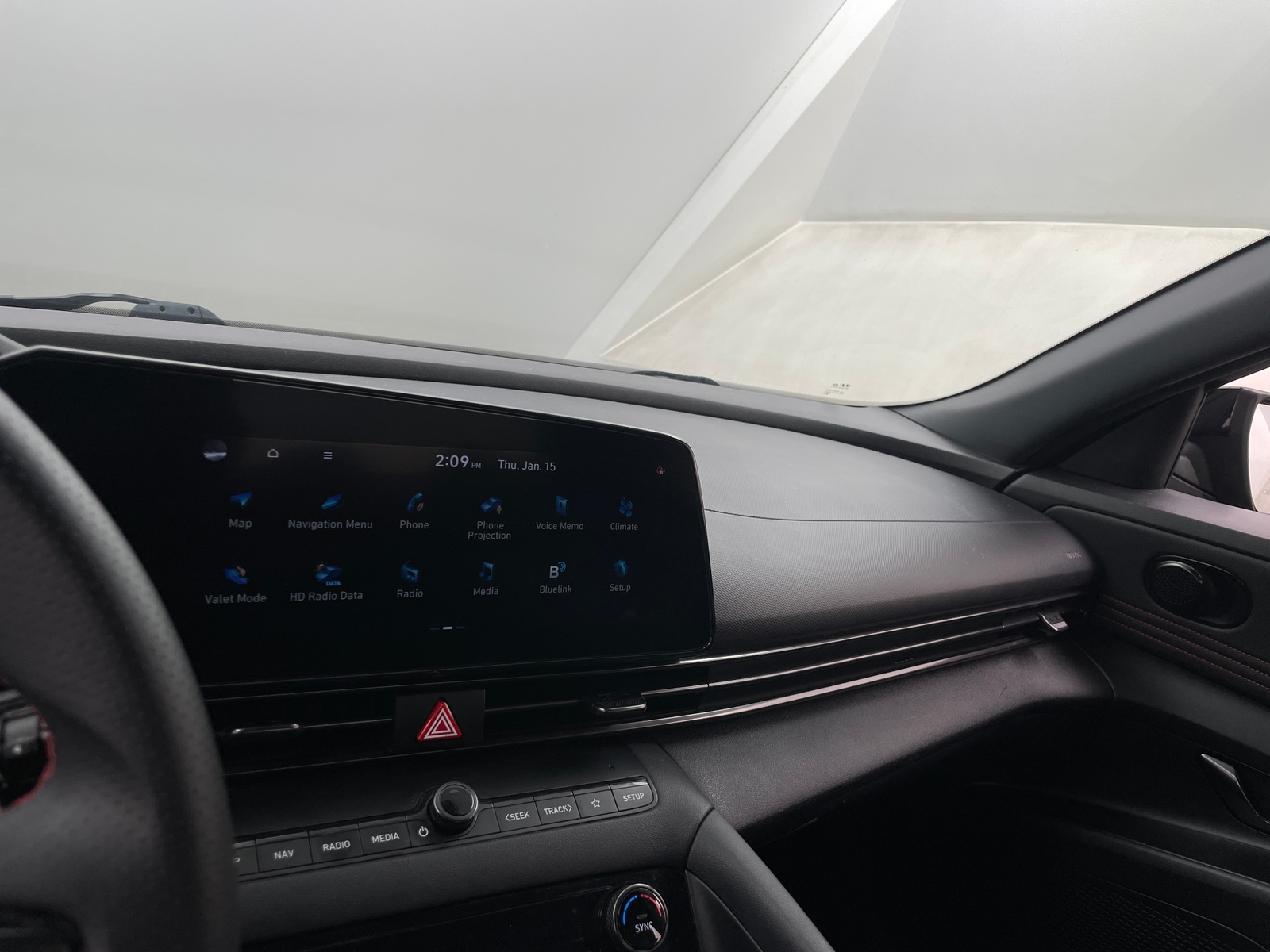 Thumbnail: 2023 Hyundai Elantra - 4