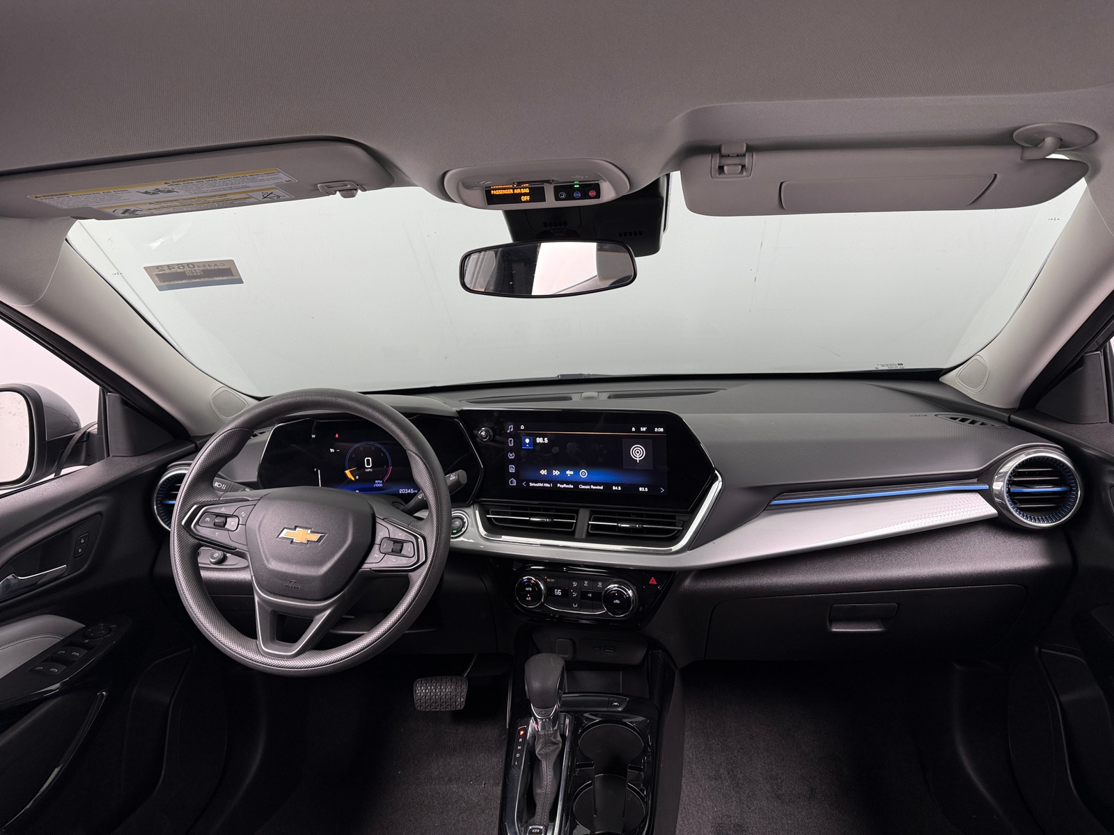 Thumbnail: 2025 Chevrolet Trax - 3