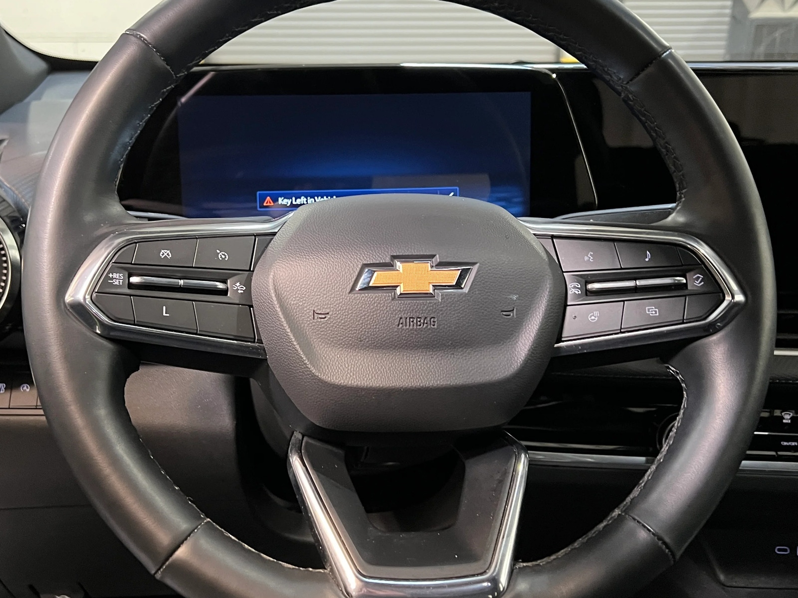 Thumbnail: 2025 Chevrolet Equinox - 5