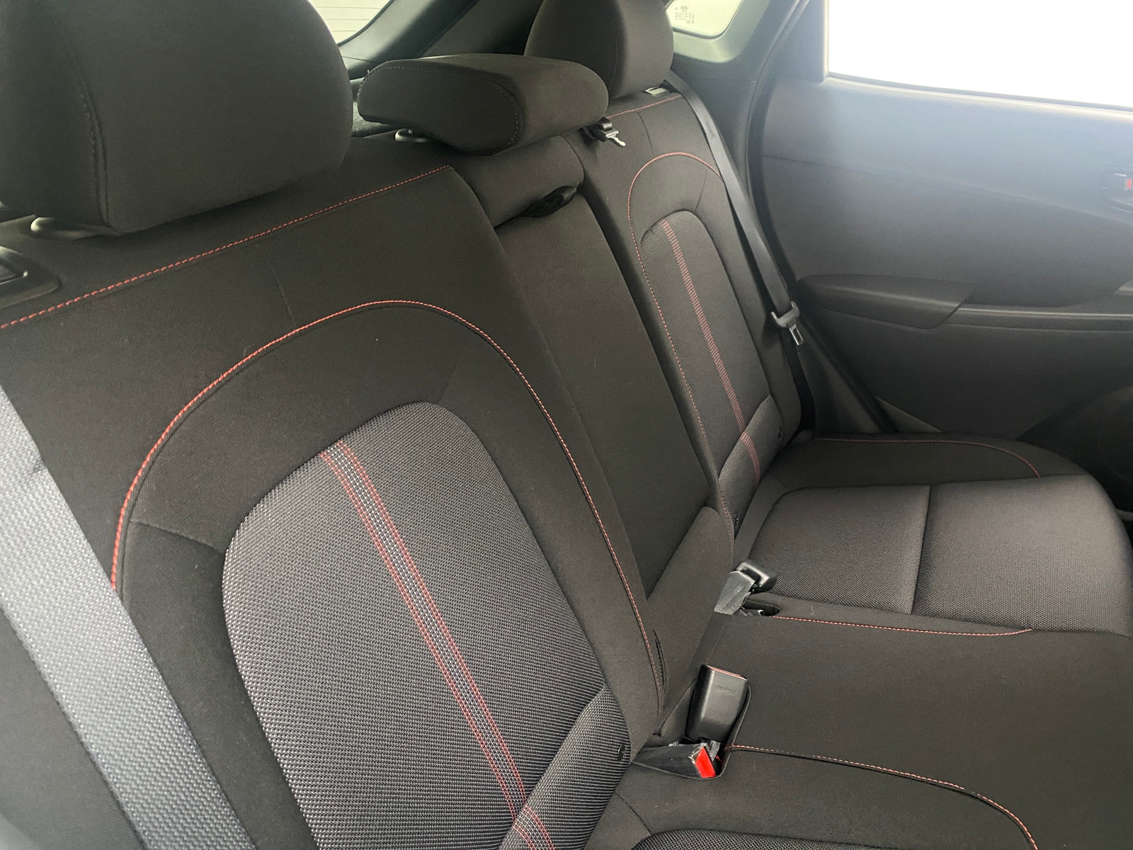 Thumbnail: 2022 Hyundai Kona - 6