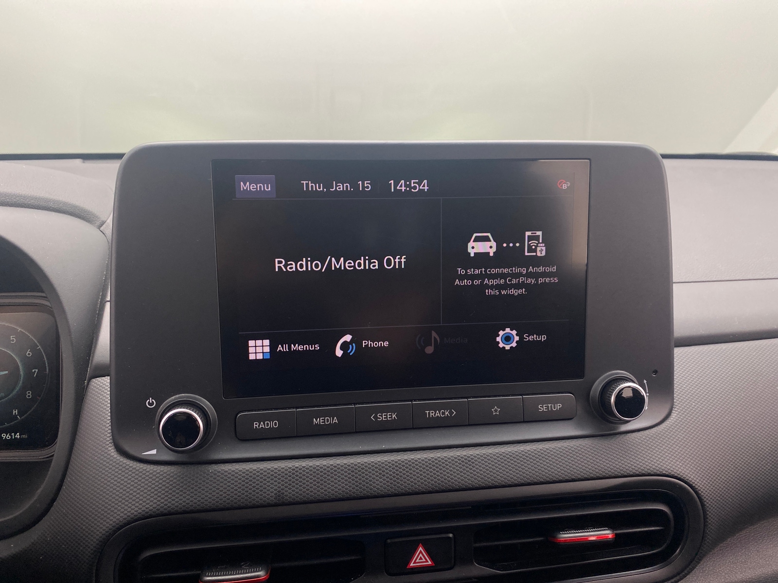 Thumbnail: 2022 Hyundai Kona - 4