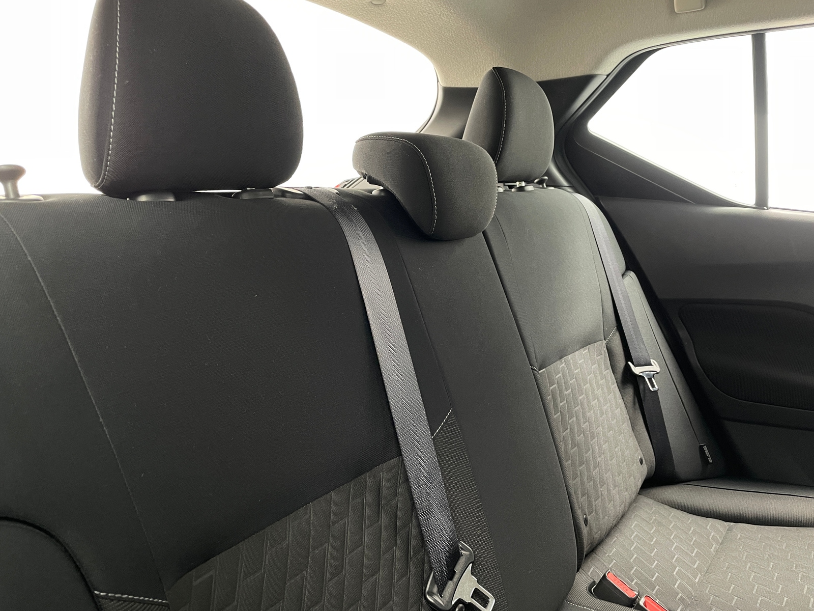 Thumbnail: 2022 Nissan Kicks - 6