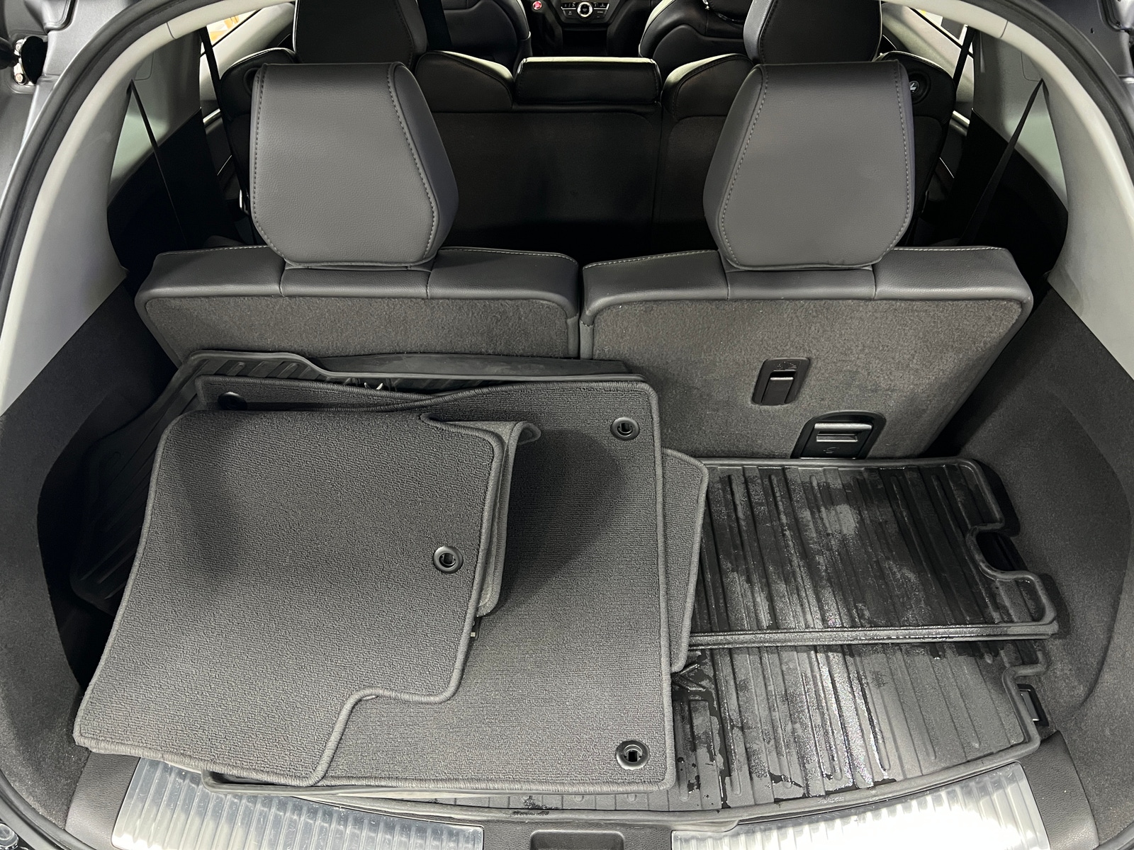 Thumbnail: 2018 Acura MDX - 6