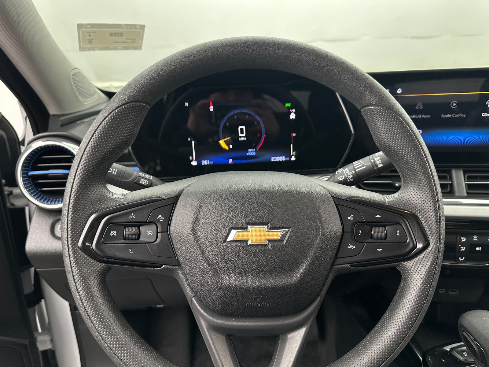 Thumbnail: 2025 Chevrolet Trax - 5