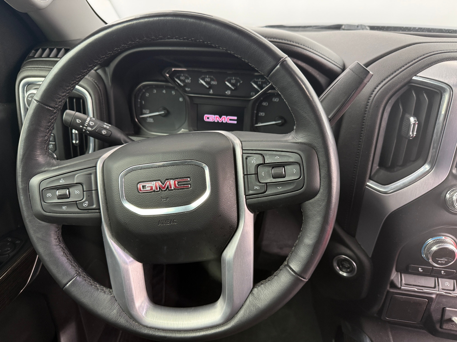 Thumbnail: 2022 GMC Sierra 1500 - 5