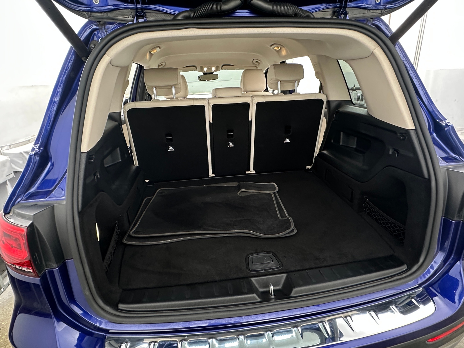 Thumbnail: 2021 Mercedes-Benz GLB - 6