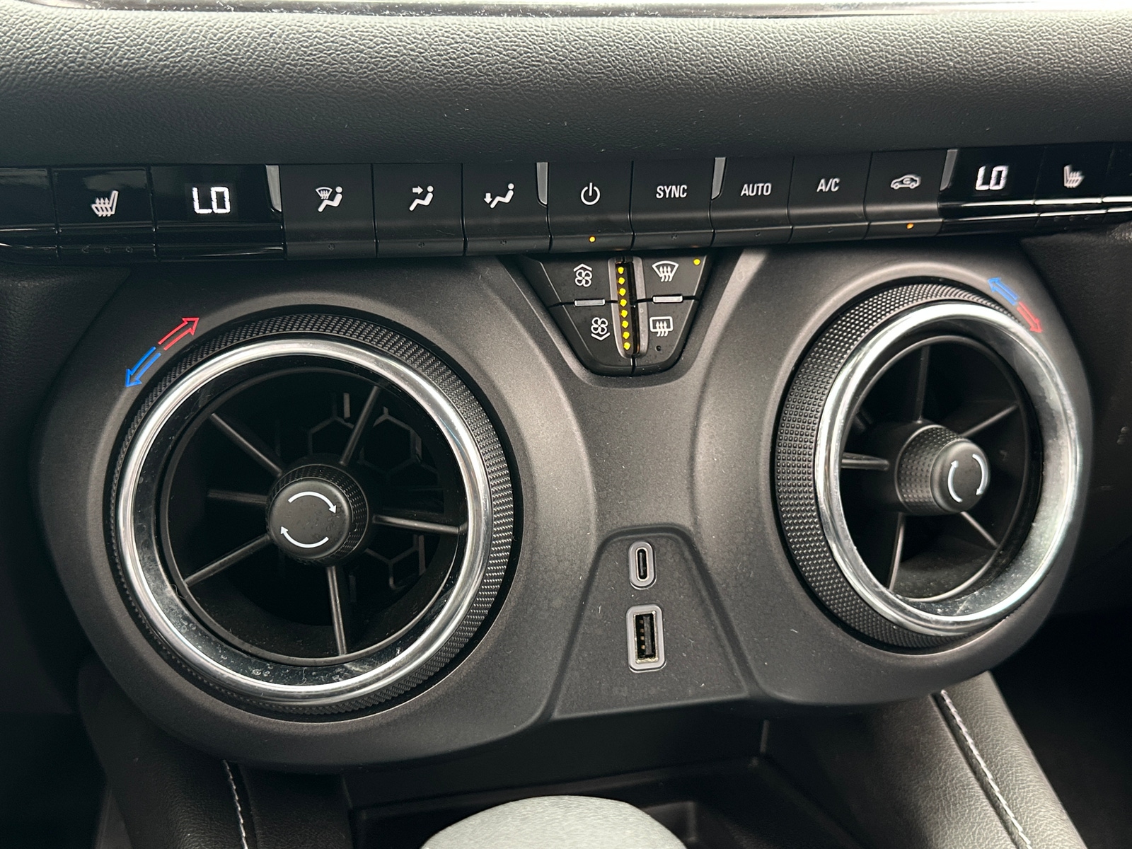 Thumbnail: 2024 Chevrolet Blazer - 4