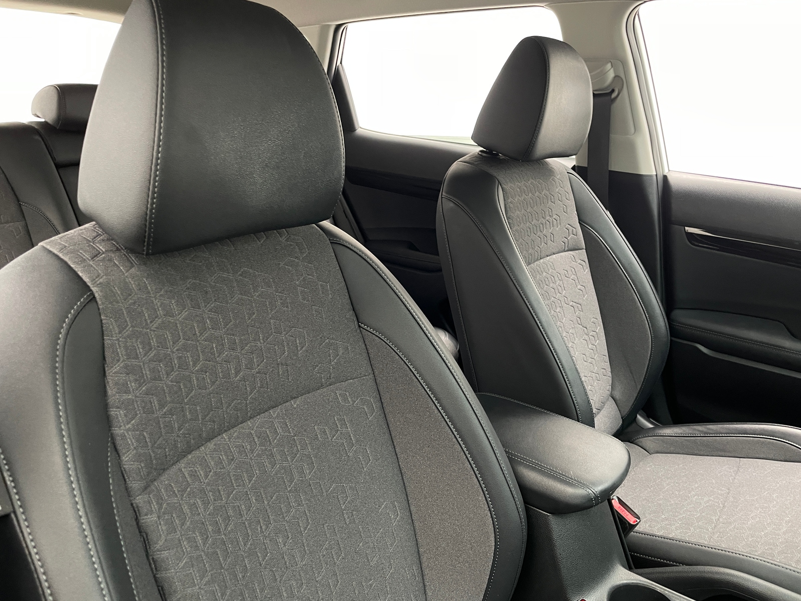 Thumbnail: 2024 Kia Seltos - 2