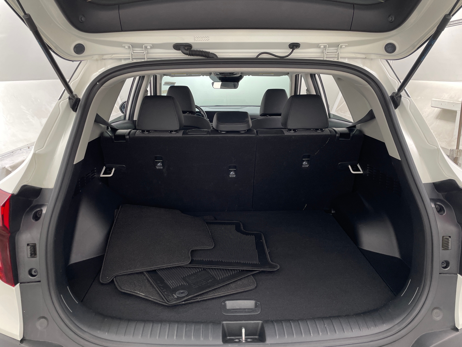 Thumbnail: 2024 Kia Seltos - 7