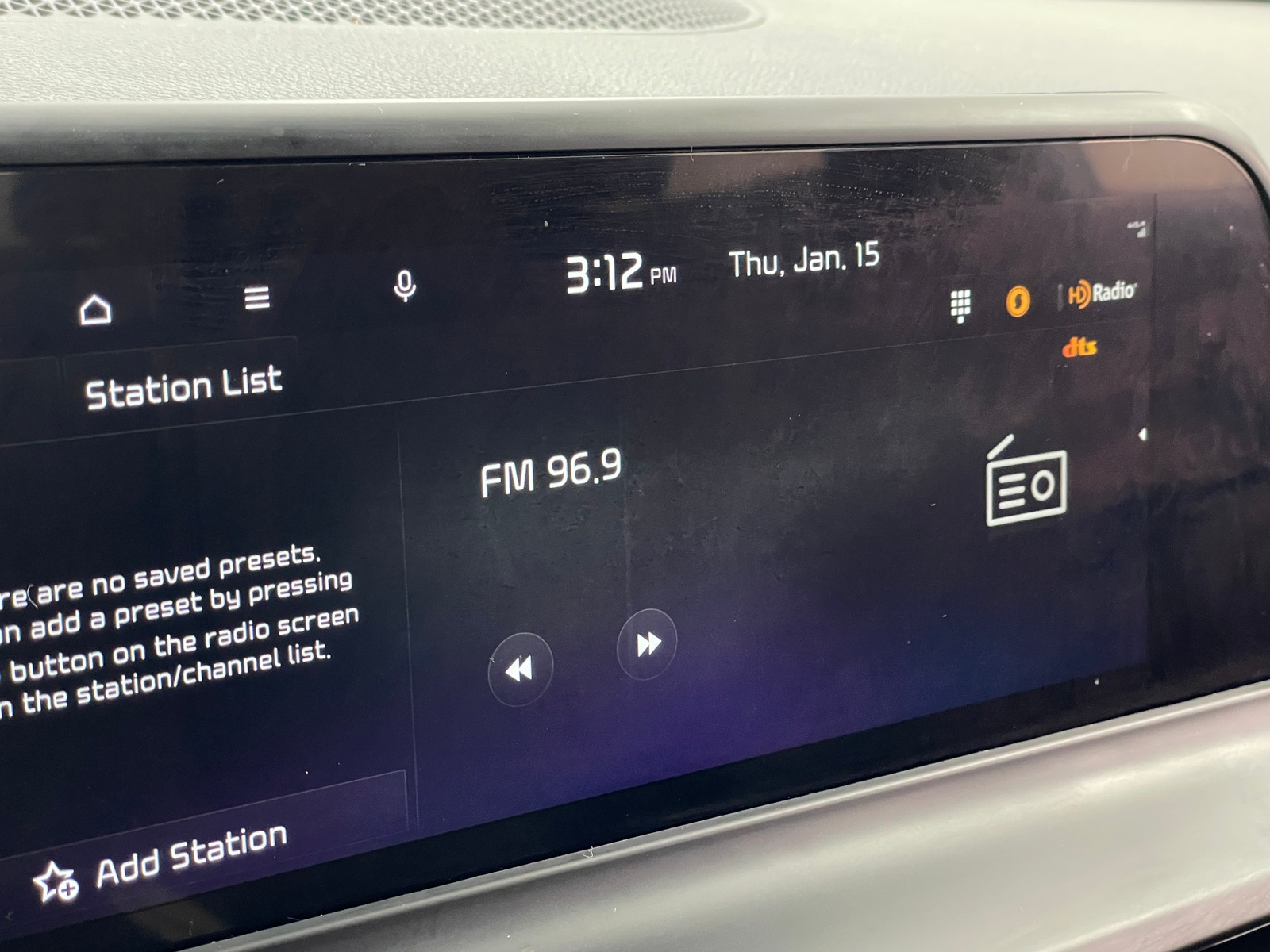 Thumbnail: 2024 Kia Seltos - 4