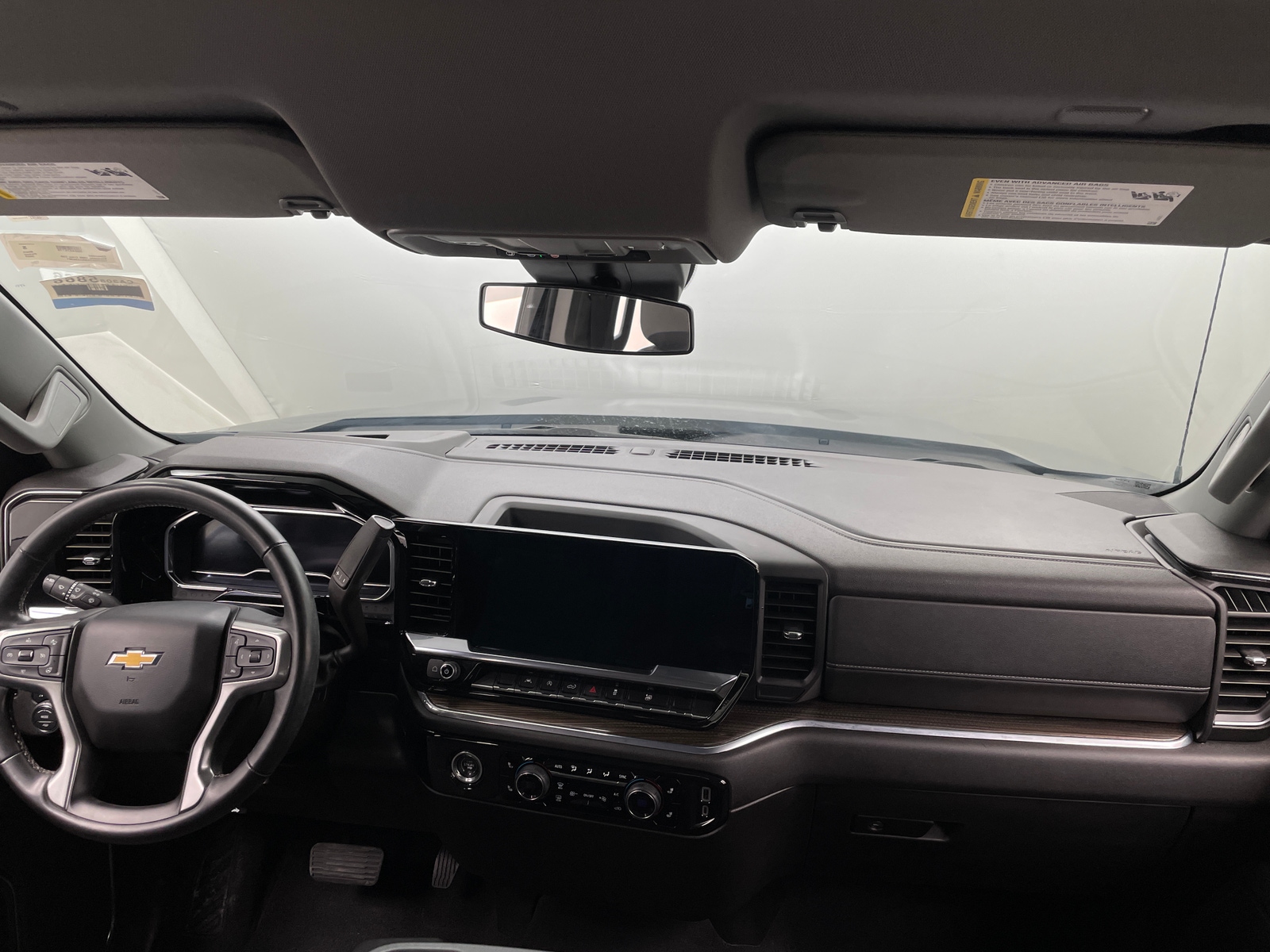 Thumbnail: 2024 Chevrolet Silverado 1500 - 3