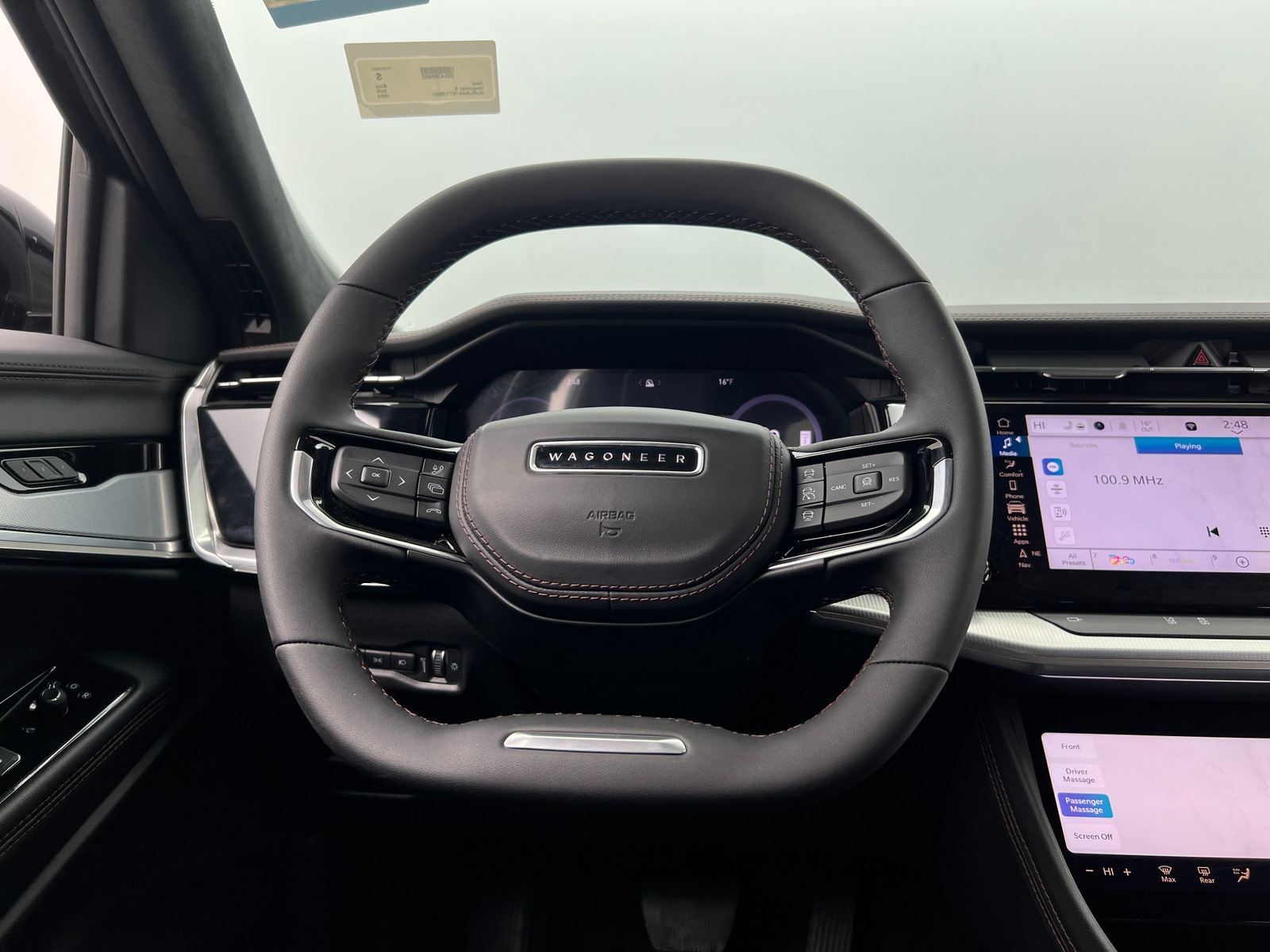 Thumbnail: 2024 Jeep Wagoneer S - 4