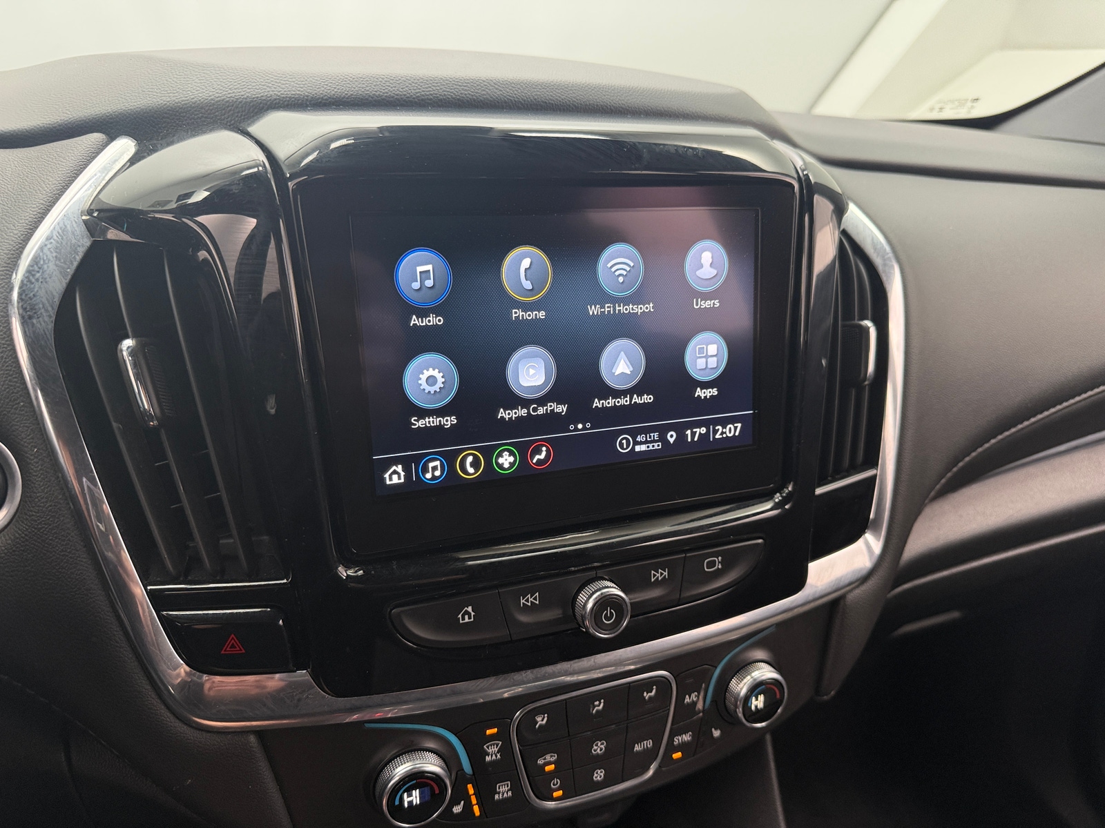 Thumbnail: 2023 Chevrolet Traverse - 4