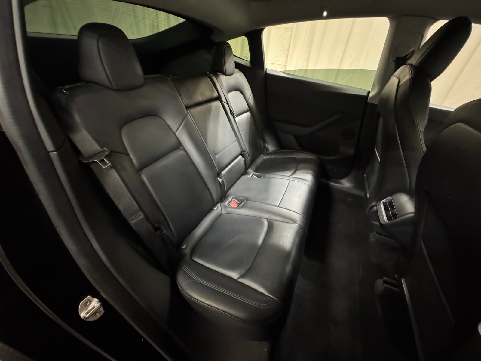 Thumbnail: 2021 Tesla Model Y - 4