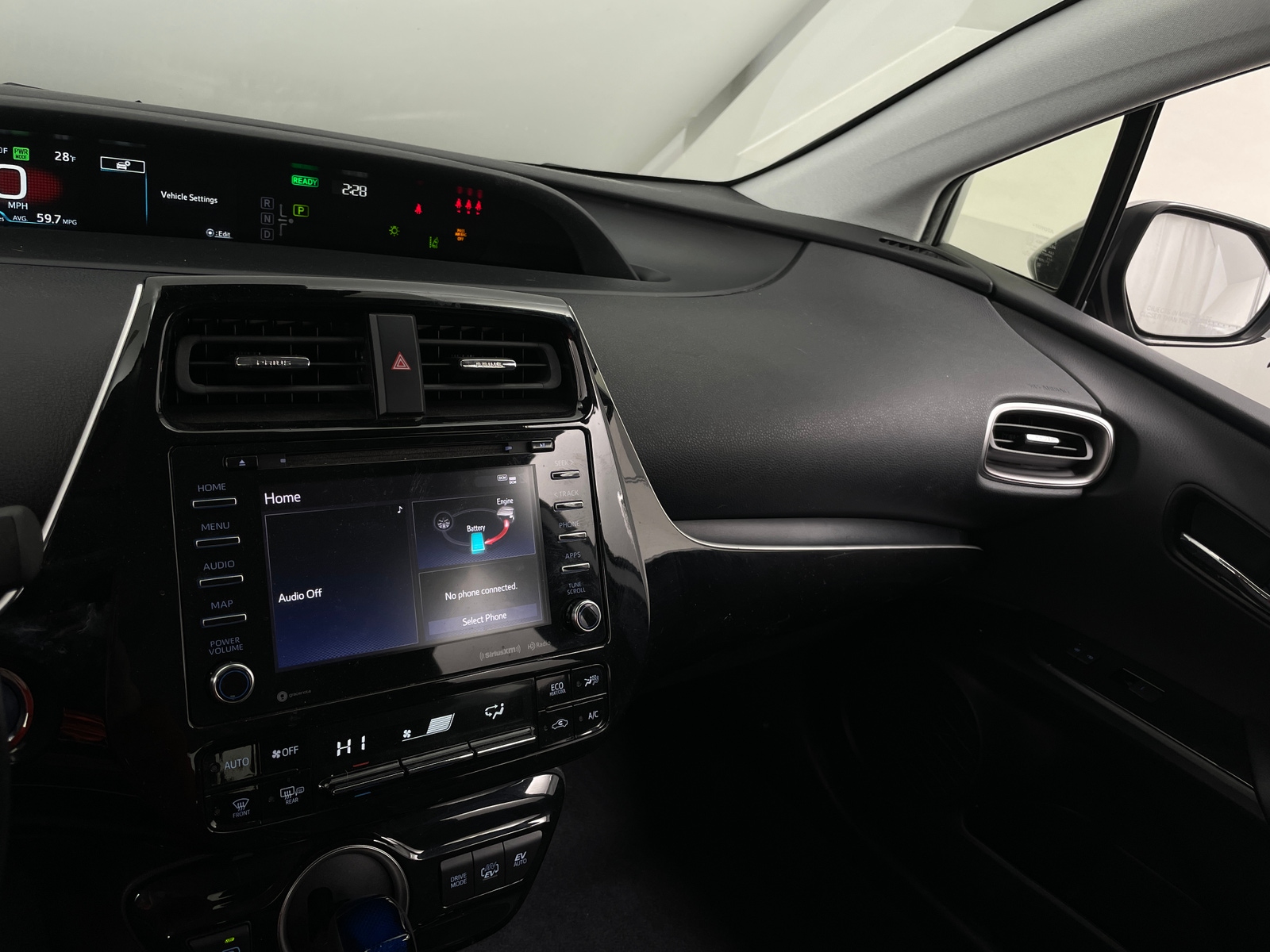 Thumbnail: 2021 Toyota Prius Prime - 4