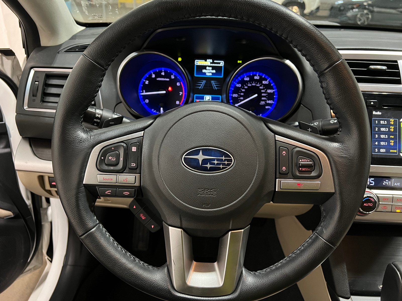 Thumbnail: 2015 Subaru Legacy - 4