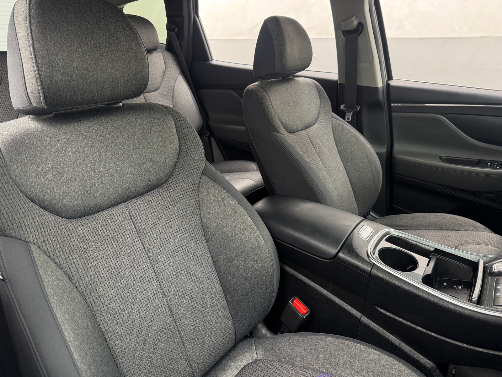 Thumbnail: 2023 Hyundai Santa Fe - 2