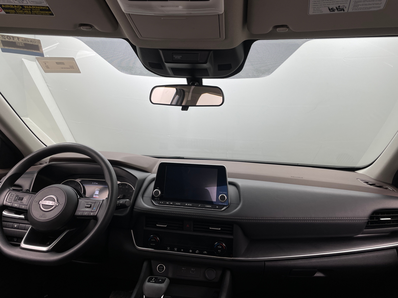 Thumbnail: 2023 Nissan Rogue - 3