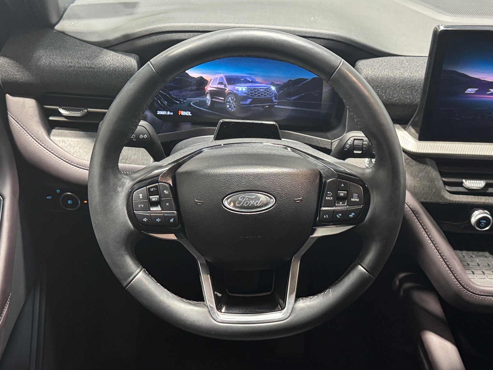 Thumbnail: 2025 Ford Explorer - 4