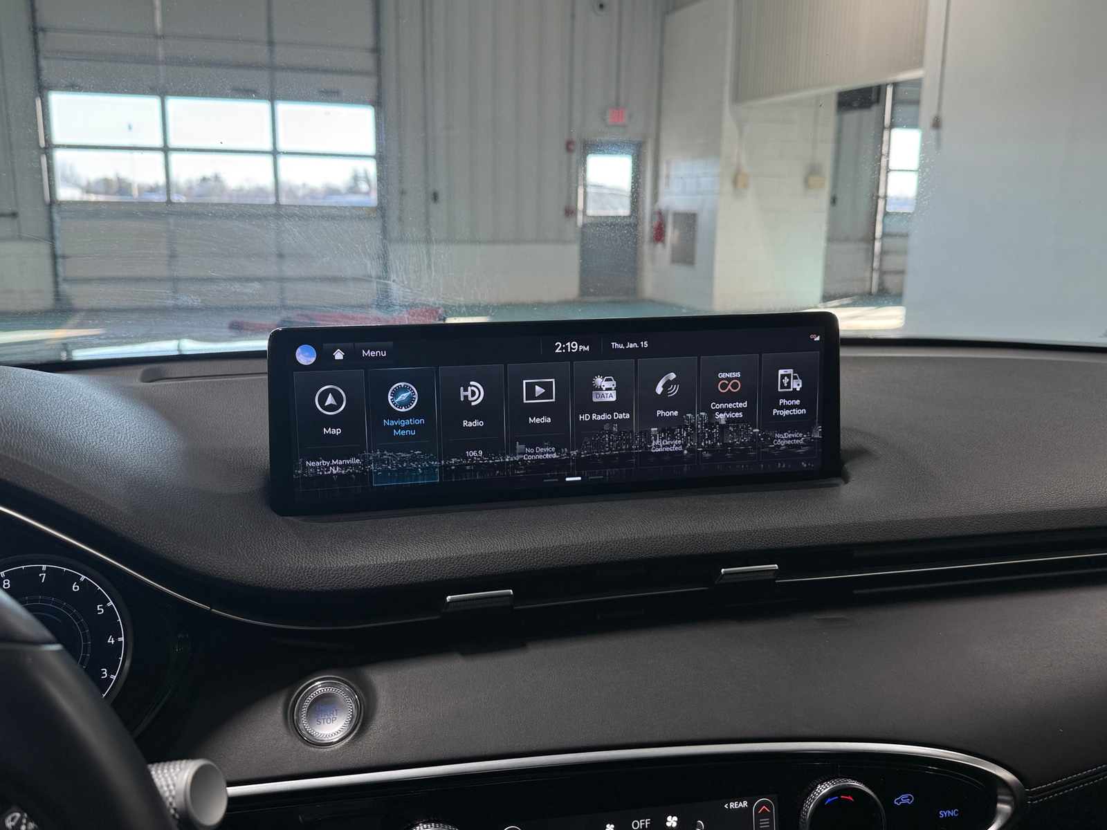 Thumbnail: 2023 Genesis GV70 - 3