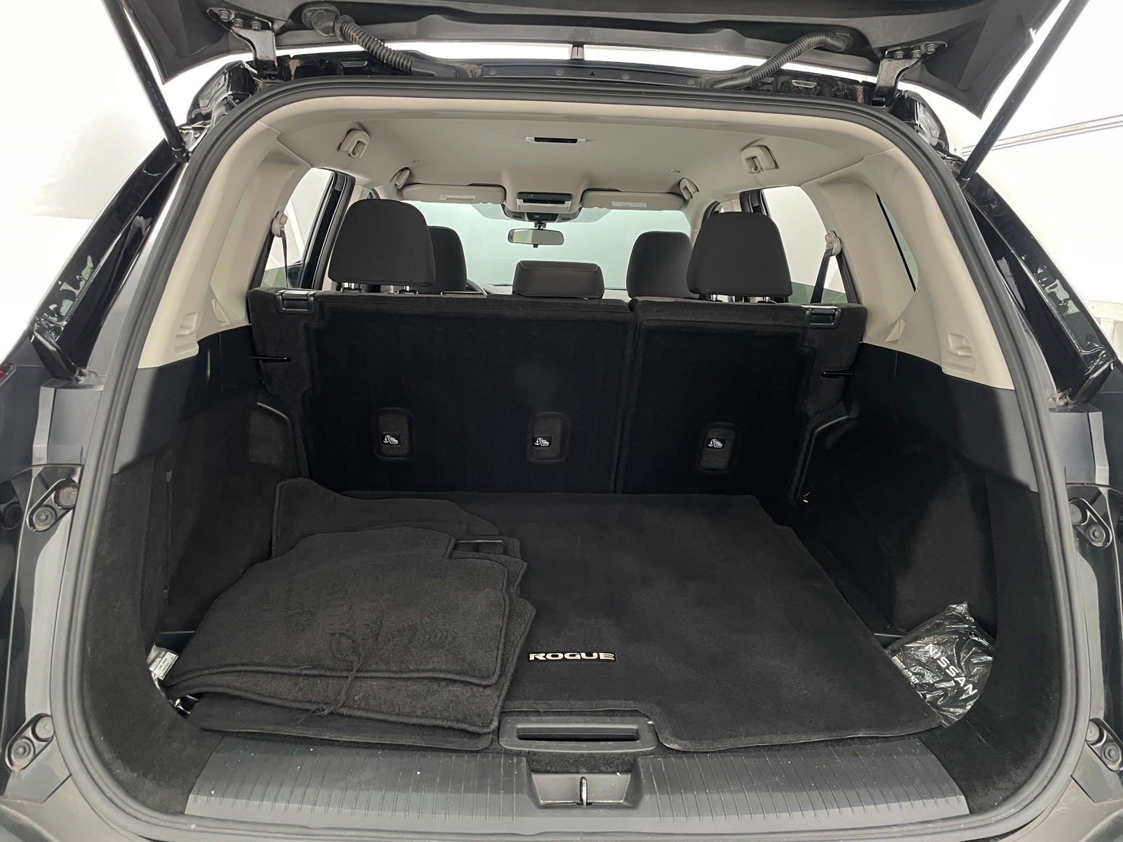 Thumbnail: 2023 Nissan Rogue - 7