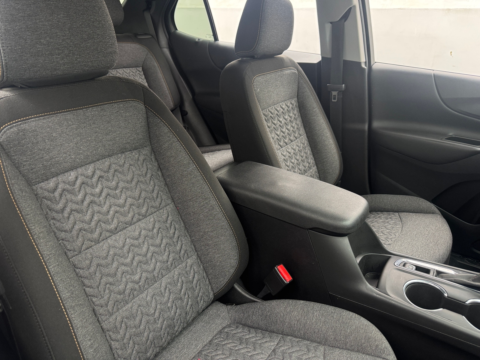 Thumbnail: 2023 Chevrolet Equinox - 2