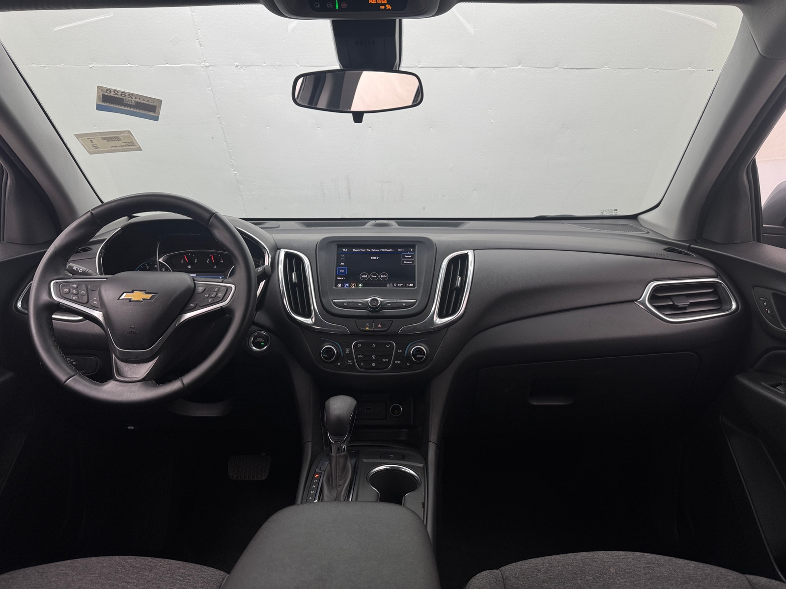 Thumbnail: 2023 Chevrolet Equinox - 3