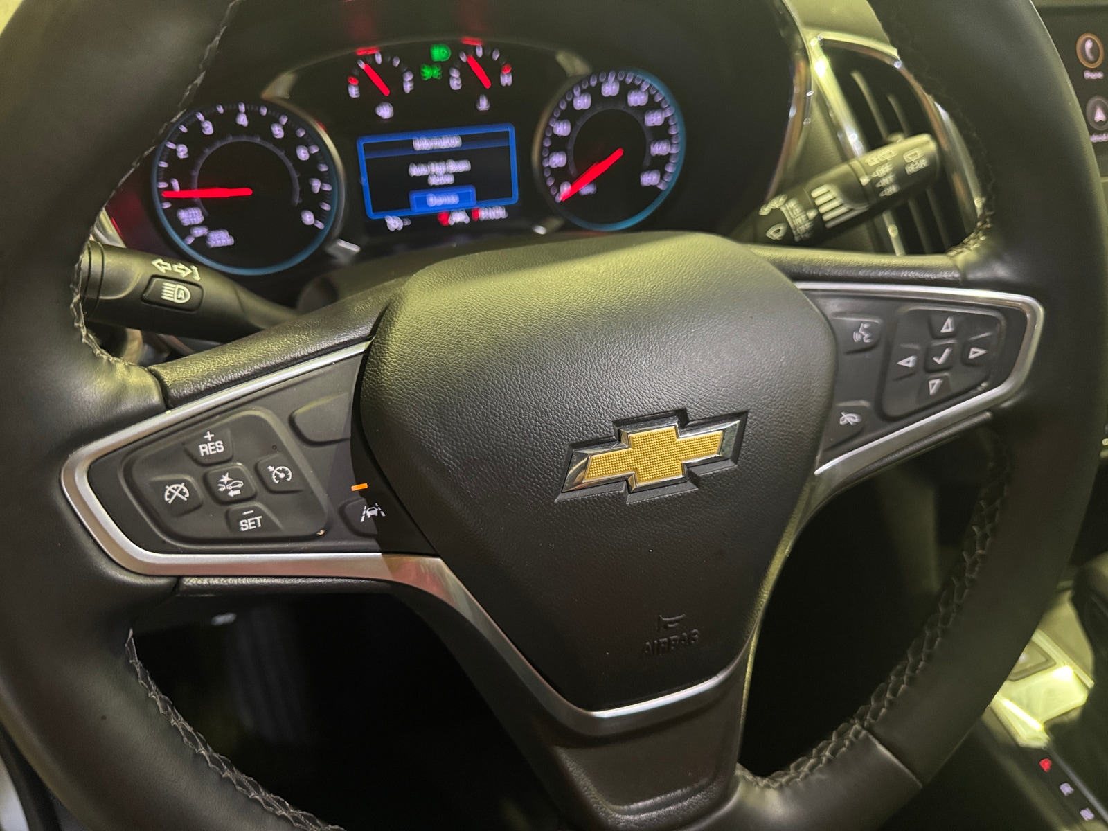 Thumbnail: 2023 Chevrolet Equinox - 5