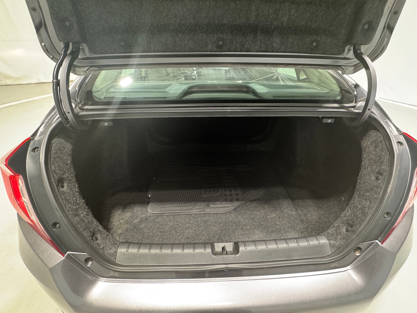 Thumbnail: 2018 Honda Civic - 7